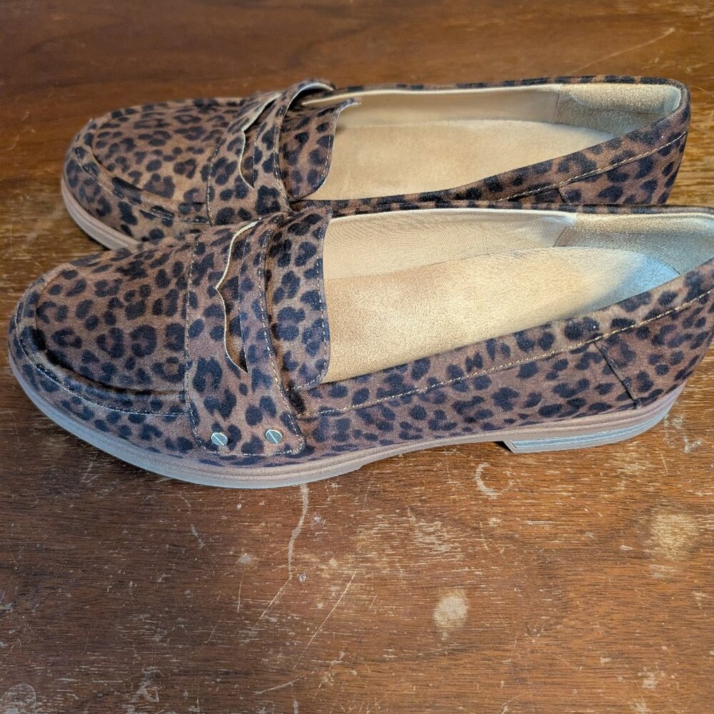 Dr. Scholl's Hello Loafer, Brown, Size 9 - Picture 2 of 5